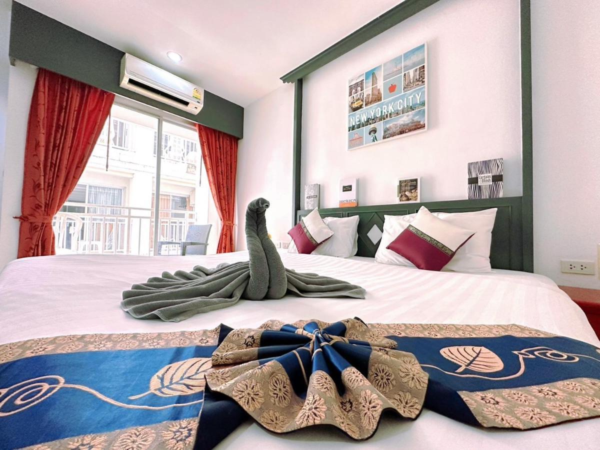 Hotel Baya Phuket Patong Bagian luar foto