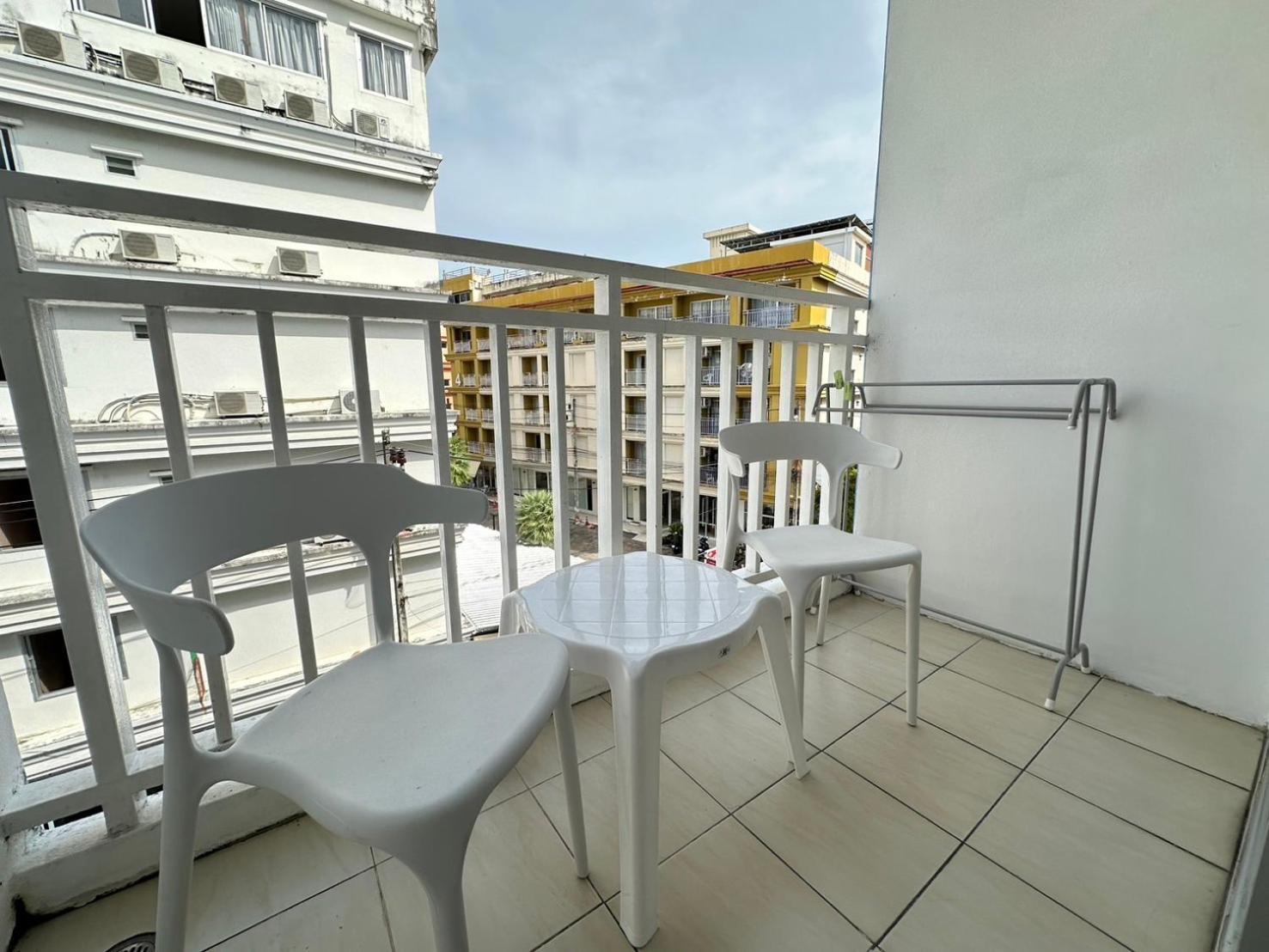 Hotel Baya Phuket Patong Bagian luar foto